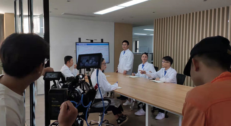 617762df49350.jpg 4.jpg